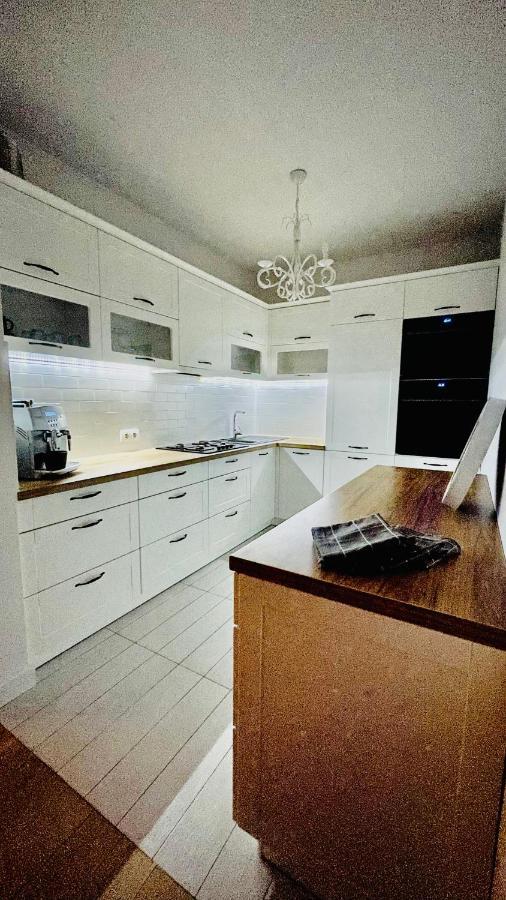 Villa Piano Apartments Warsaw Piaseczno Jozefoslaw Bagian luar foto