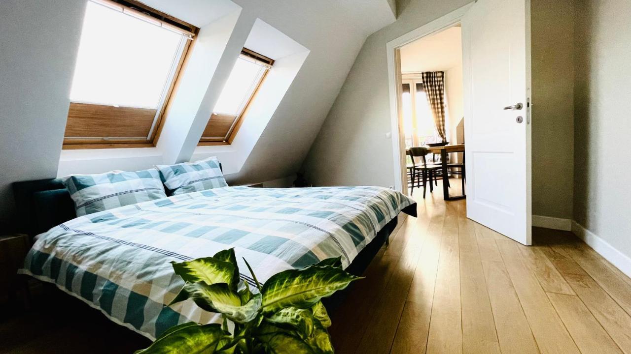 Villa Piano Apartments Warsaw Piaseczno Jozefoslaw Bagian luar foto